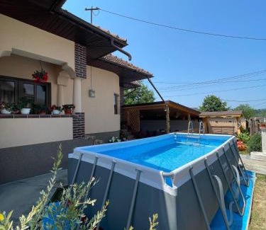 Novaci House | Pensiunea CAV