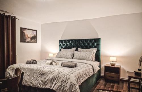 Paltin House | Pensiunea Cocoș