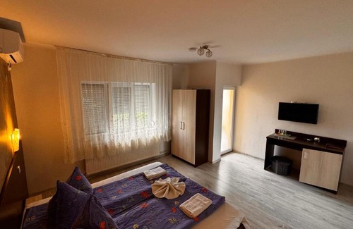 Baile Felix House | Pensiunea Cory