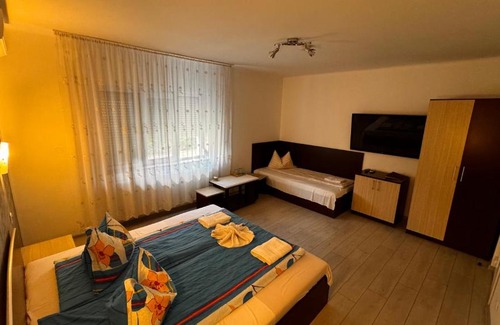 Baile Felix House | Pensiunea Cory