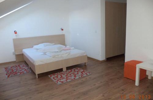 Rasnov House | Pensiunea Dara