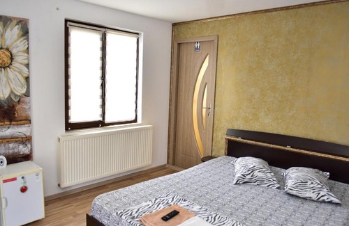 Valenii de Munte House | Pensiunea Dely Cios