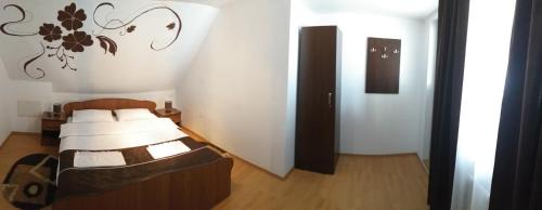 Cartisoara House | Pensiunea Denis