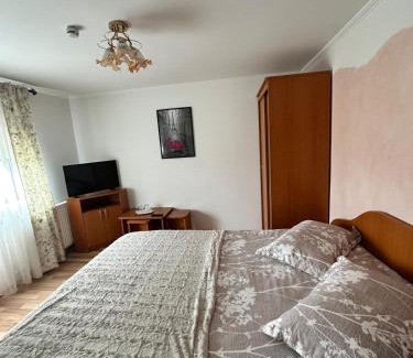 Capatineni-Ungureni House | Pensiunea Dor de munte