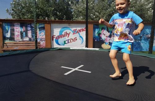 Rosiorii de Vede House | Pensiunea Family Zone