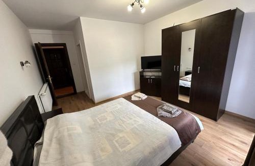Intorsura Buzaului House | Pensiunea Floro