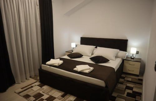 Pietroasa House | Pensiunea GOLD Wellness&Spa