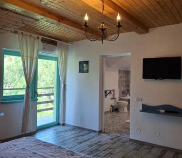 Izvoru Barzii House | Pensiunea HAPPY