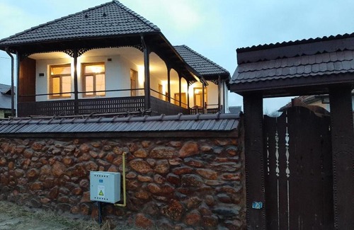 Stanesti House | Pensiunea Ika