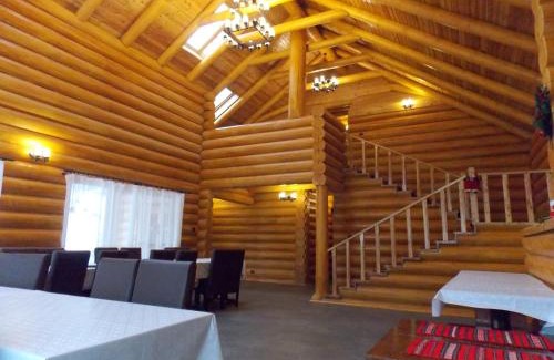 Arieseni House | Pensiunea Izbucul Tauz