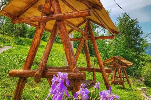 Hangu House | Pensiunea La Bunica