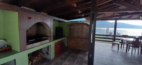 Berzasca House | Pensiunea Lorena