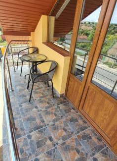 Cerna House | Pensiunea Maria