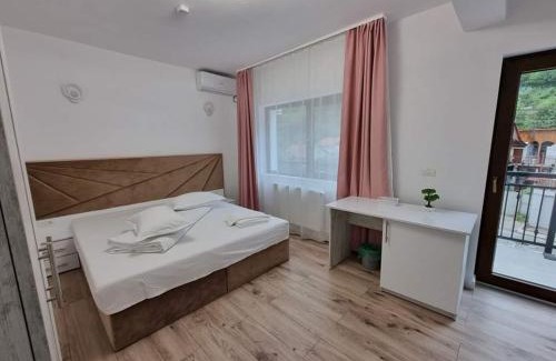 Baile Herculane House | Pensiunea Maty