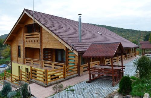 Varciorog House | Pensiunea Mihaiu Sasului
