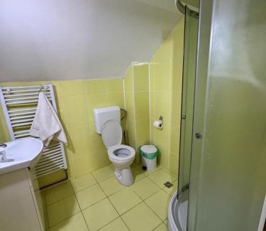 Bughea de Sus House | Pensiunea Rebeca