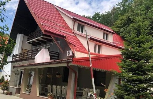 Bocsa House | Pensiunea Stejarul