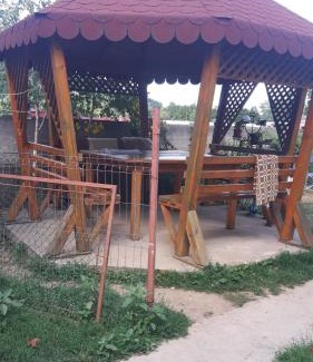 Suncuius House | Pensiunea Tarina