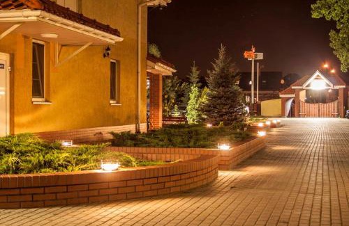 Wloclawek House | Pensjonat i Klub Jeździecki Michelin
