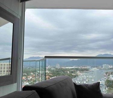 Isla Iguana Apartment | Pent-house in Nautico Building in Puerto Vallarta