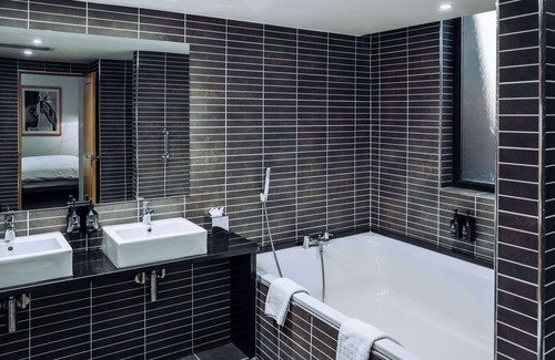 Reading City Centre Hotel | pentahotel Reading