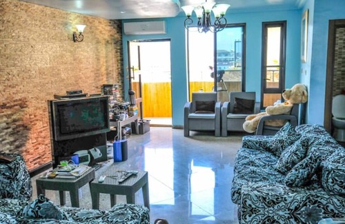Ofin Apartment | Penthouse 3-Bedroom w Pool, Gym & Ocean View