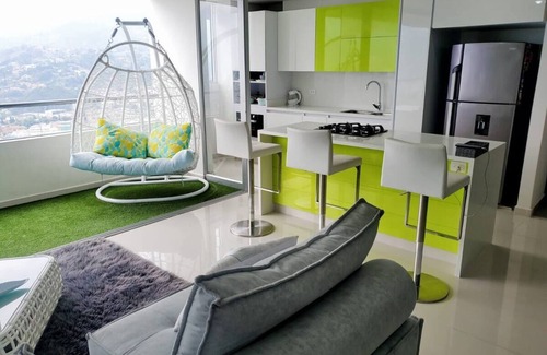 Itagui Condo | PENTHOUSE 40 Floor to enjoy the VIEW OF THE CITY! Awesome huge apartment 127 sm