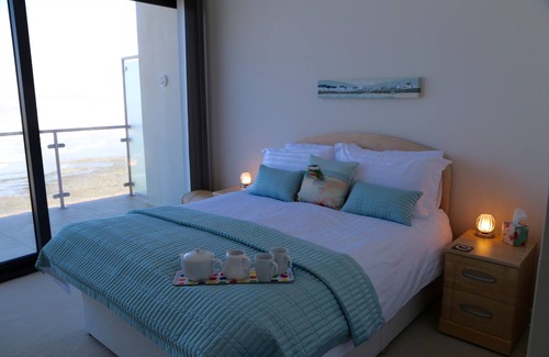 Westleigh Apartment | “Penthouse 60” is a Luxury Apartment with Amazing Sea Views in Westward Ho!