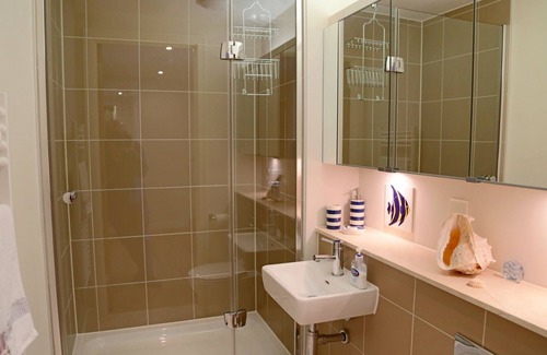 Westleigh Apartment | “Penthouse 60” is a Luxury Apartment with Amazing Sea Views in Westward Ho!