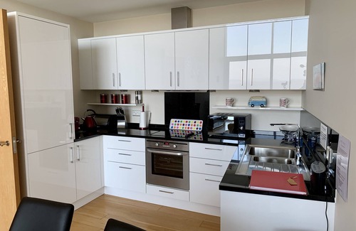 Westleigh Apartment | “Penthouse 60” is a Luxury Apartment with Amazing Sea Views in Westward Ho!