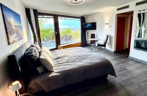 Pforzheim Apartment | Penthouse Apartment Zentral mit Goldstadtblick