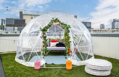 The Westside Apartment | Penthouse Botanica- Wyndale Signature Stays