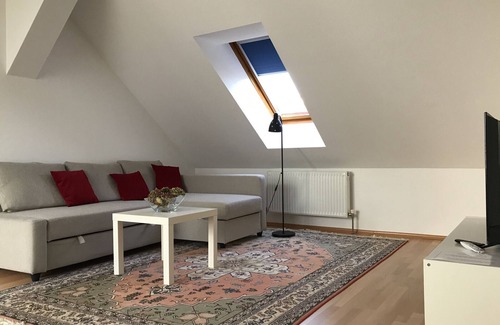 Josefstadt Apartment | PENTHOUSE | CITY-CENTER SUITE