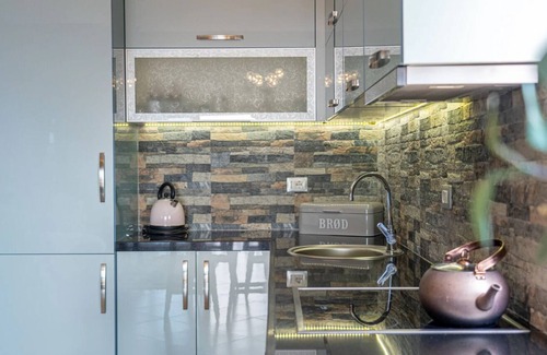 Sarande Apartment | Penthouse Condo in Sarandë with views