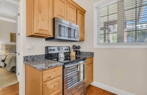Indian Point Condo | Penthouse Condo minutes from Silver Dollar City!