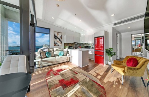 Auckland Central Business District Apartment | Penthouse Crown Jewel