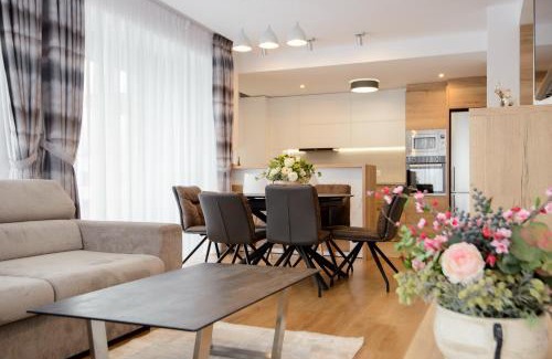 Tractorul Apartment | Penthouse Eliza - Coressi
