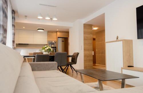 Tractorul Apartment | Penthouse Eliza - Coressi