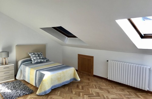 Allariz Apartment | Penthouse Emilia Pardo Bazan