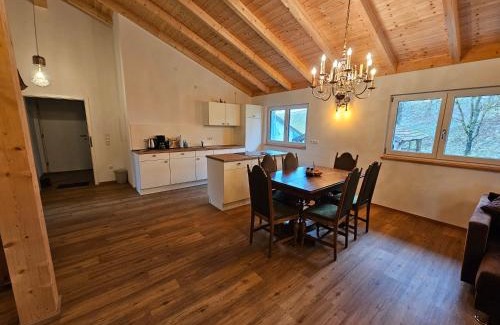 Landau an der Isar Apartment | Penthouse-Ferienwohnung auf Rups Hof