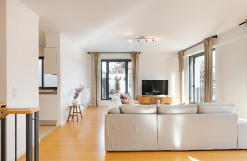 Mouraria Apartment | Penthouse For The City Lovers - Castle View & Parking
