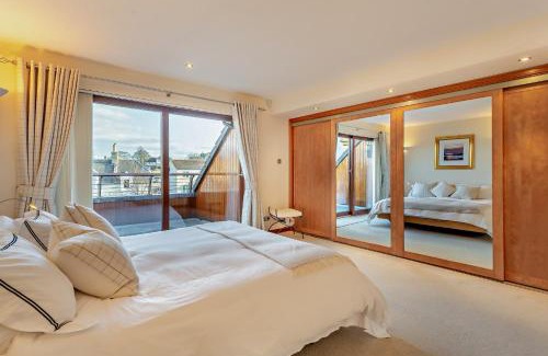 Lossiemouth Apartment | Penthouse Golf View Apartments