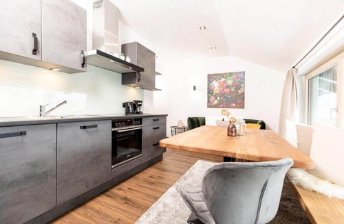 Strass im Zillertal Apartment | Penthouse in Strass near Zillertal Alps