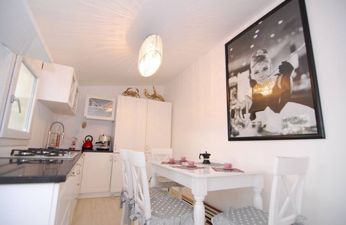 Ortigia Apartment | Penthouse Imaginarium, 2 bedrooms, 2 bathrooms, very big terrace with gas BBQ.