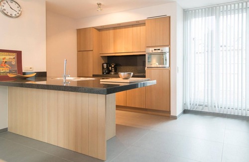 Stene Apartment | Penthouse in Ostend with sea view dining