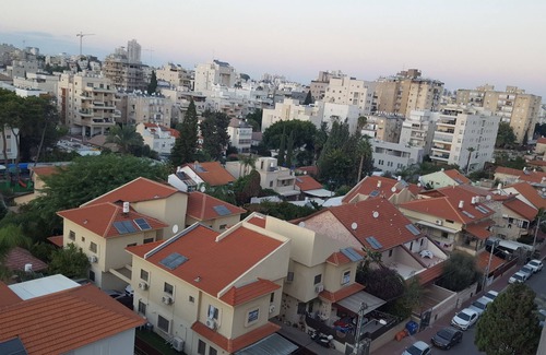 Rehovot Apartment | Penthouse in the City