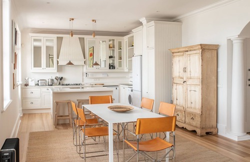 Kalk Bay Apartment | Penthouse in The Majestic Village, Kalk Bay