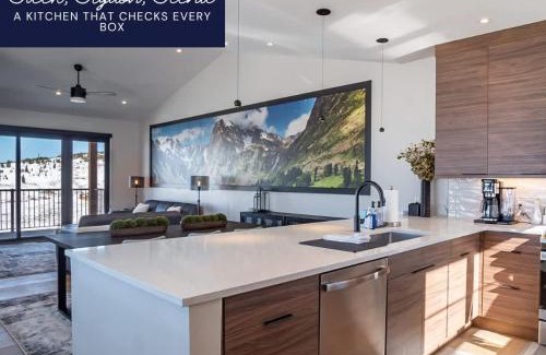 Granby House | Penthouse in the Pines