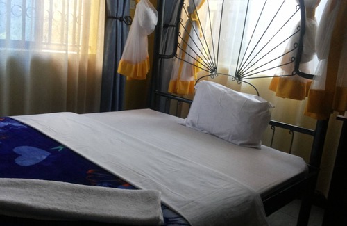 Moyo House | Penthouse Inn