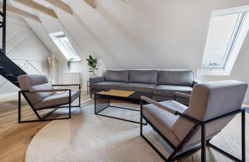 Halstenbek Apartment | Penthouse Kokorey